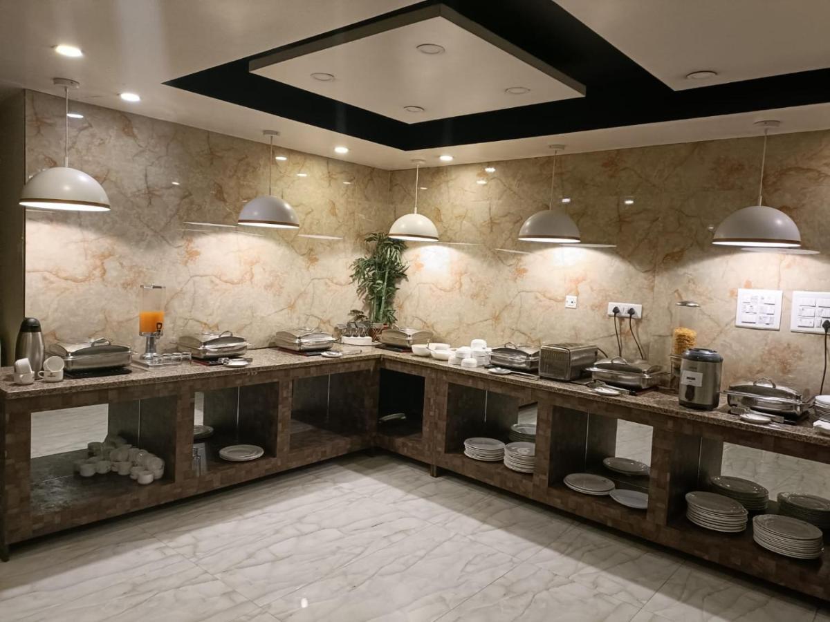 פאטנה Aalcajars Inn מראה חיצוני תמונה